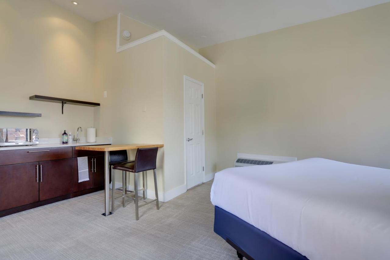 Sojourn At Dupont Place Washington Bagian luar foto